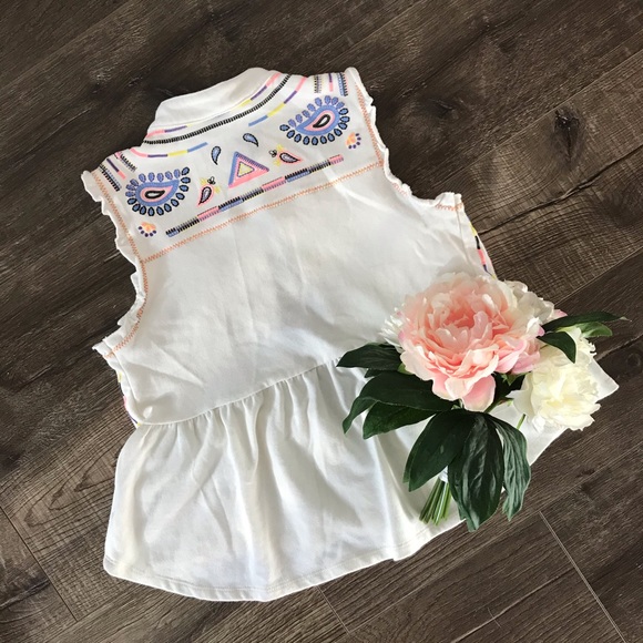 SOLD 3 for $20!🎈D-Signed by Disney Girls’ Vest - Picture 3 of 4